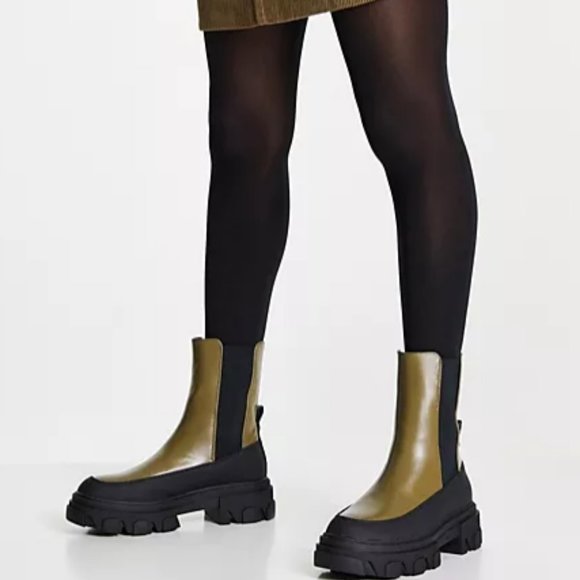 Only Shoes - HOST PICK👌ONLY CHUNKY COMBAT MOTO ANKLE BOOTS women size 39/9